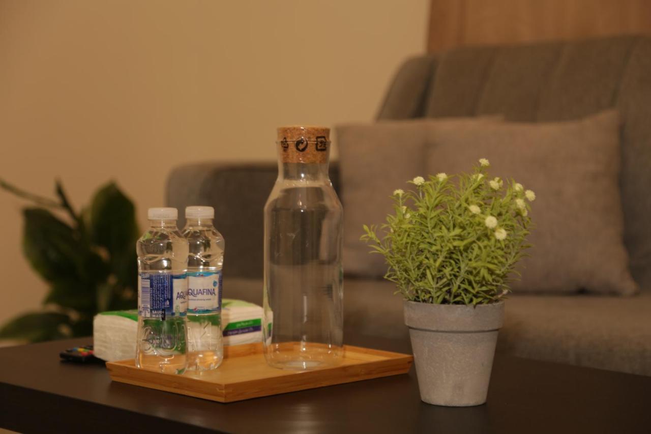 Spacious Apartments At Basla St 3 Mins From King Fahd Stadium Riaad Buitenkant foto